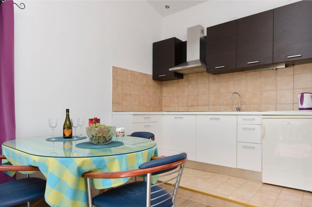 Apartments Nada Seaview Водице Экстерьер фото