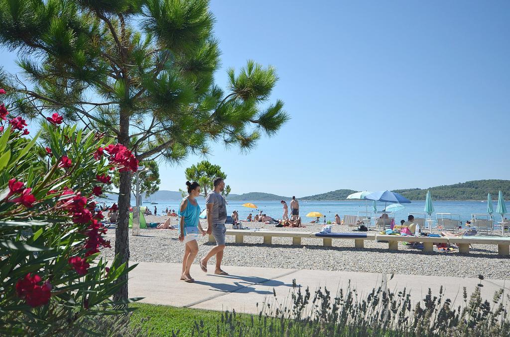 Apartments Nada Seaview Водице Экстерьер фото